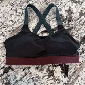 Zyia Women's Black and Burgundy Sports Bra
